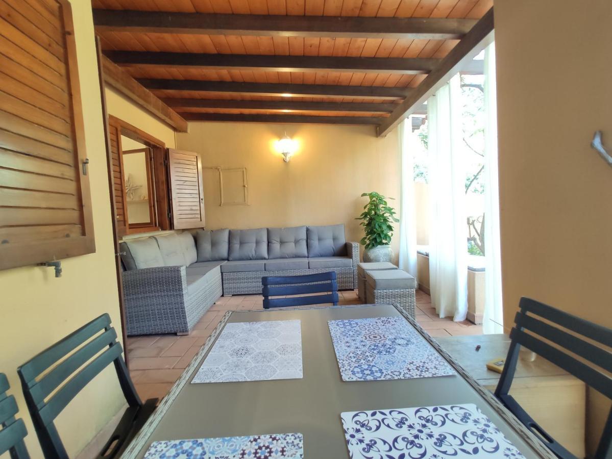 Villino Sunshine Villa Santa Margherita di Pula Eksteriør bilde